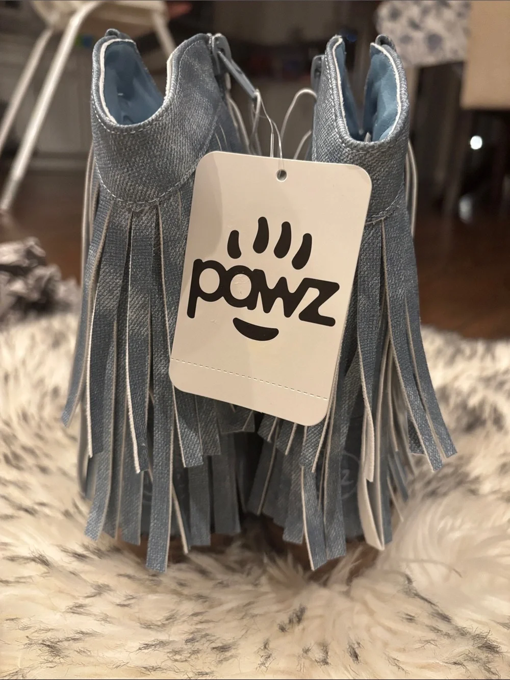 PAWZ brand new